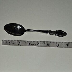 Oneida Community Stainless Single 6.5" Oval Soup Spoon Replacement READ